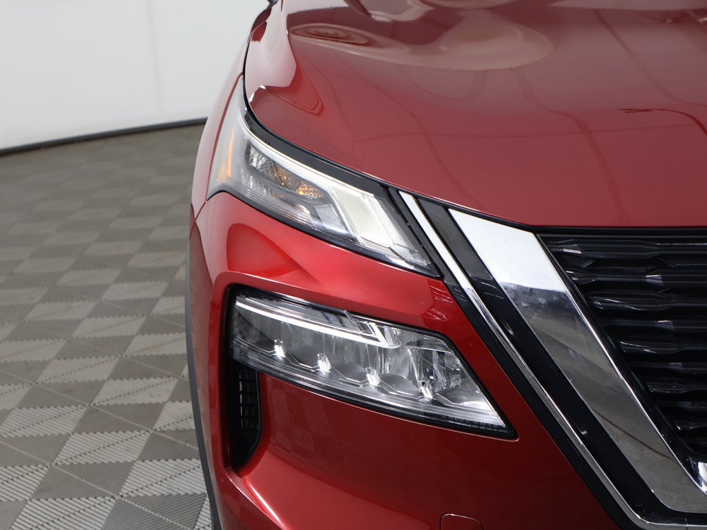Used 2023 Nissan Rogue SV w/ SV Premium B Package FWD image 14