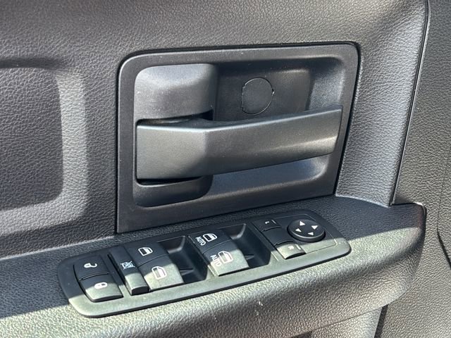 Used 2016 RAM 3500 Tradesman image 16