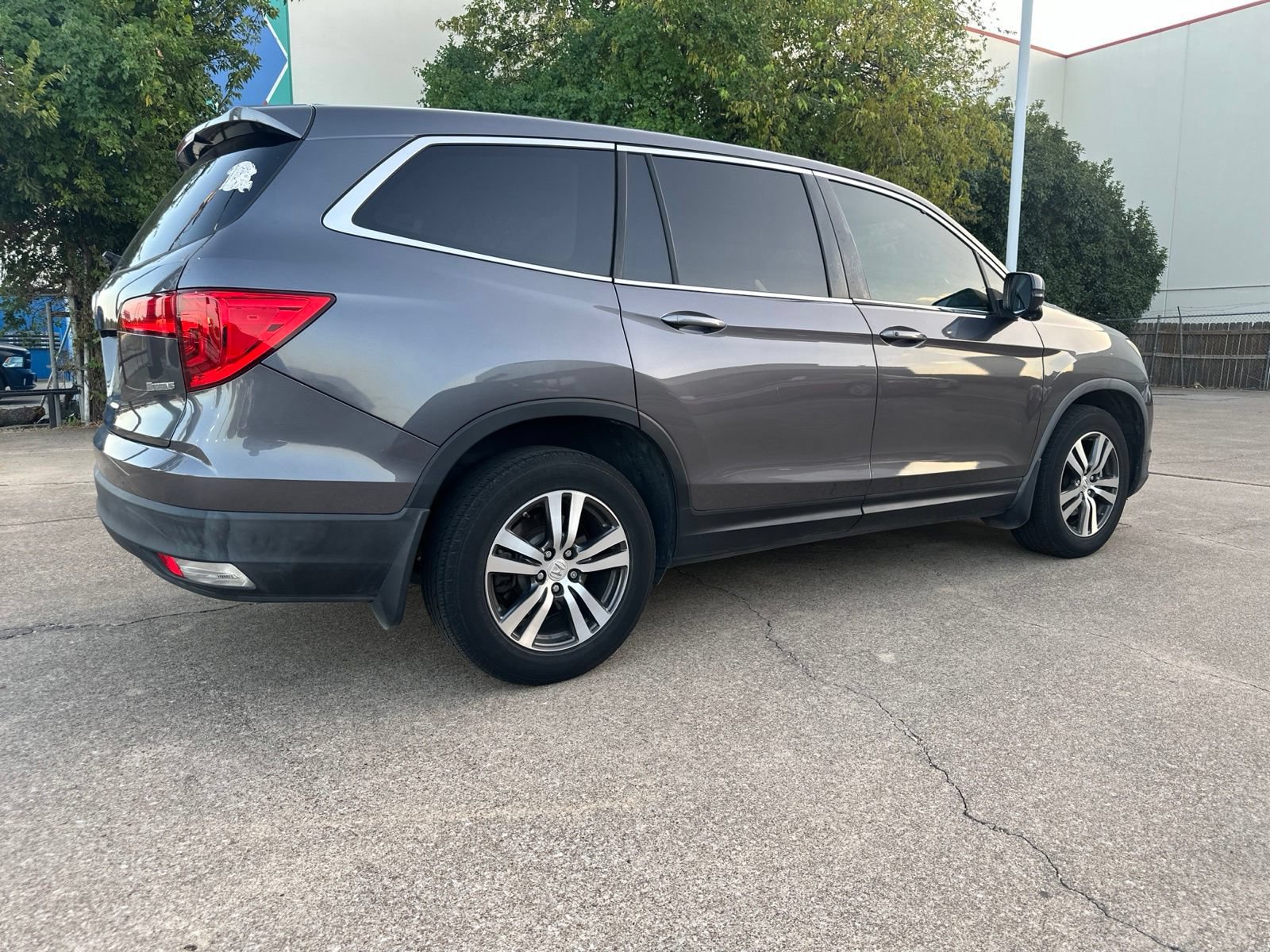 Used 2016 Honda Pilot EX-L image 5