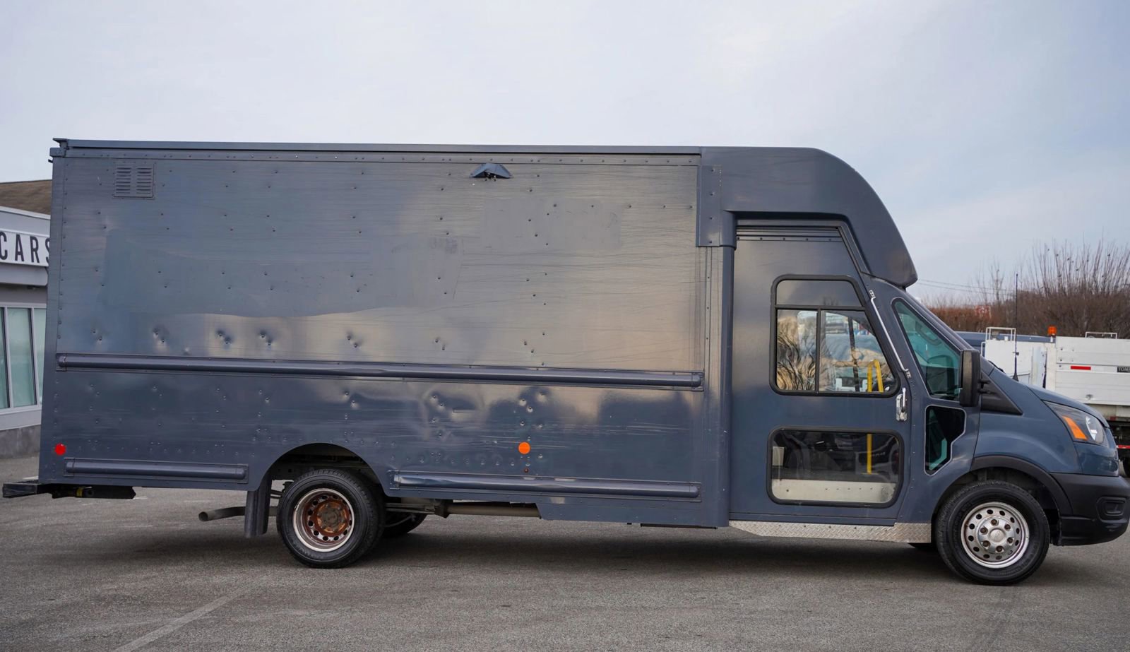 Used 2021 Ford Transit 350 DRW image 7