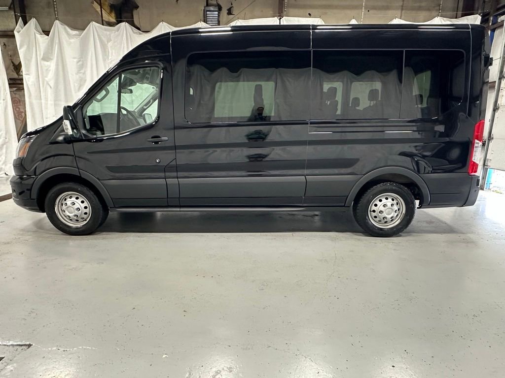Used 2025 Ford Transit 350 XLT AWD/4WD image 4