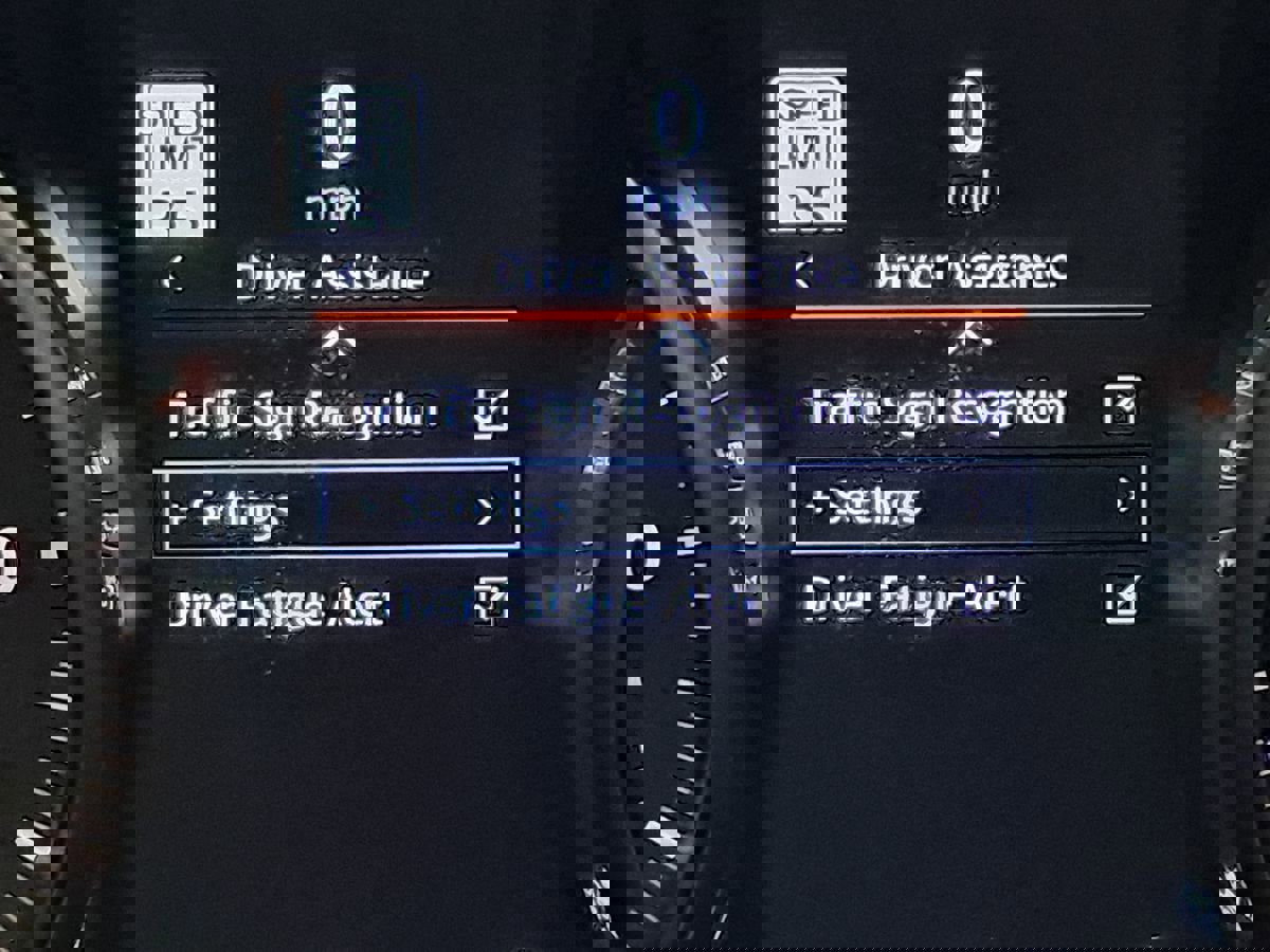 Used 2017 Land Rover Range Rover Evoque HSE Dynamic image 12