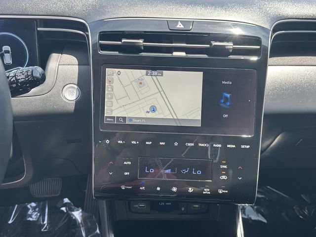 Certified 2023 Hyundai Tucson Limited FWD image 21
