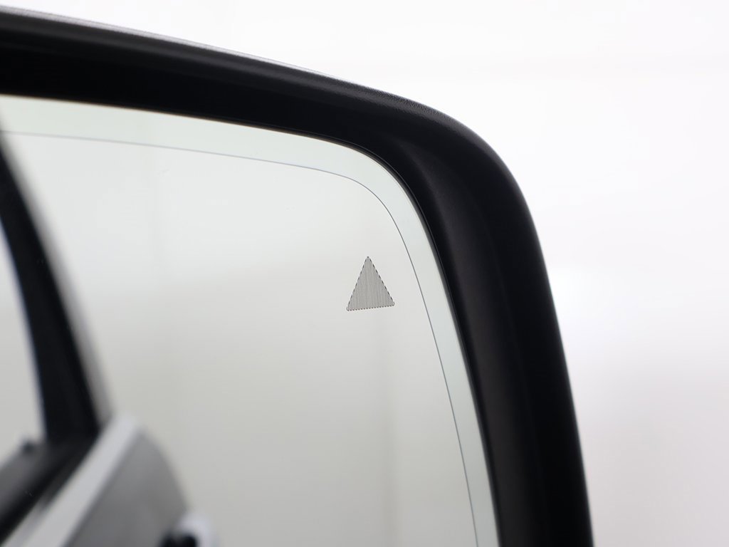 Used 2021 Jeep Grand Cherokee Limited image 38