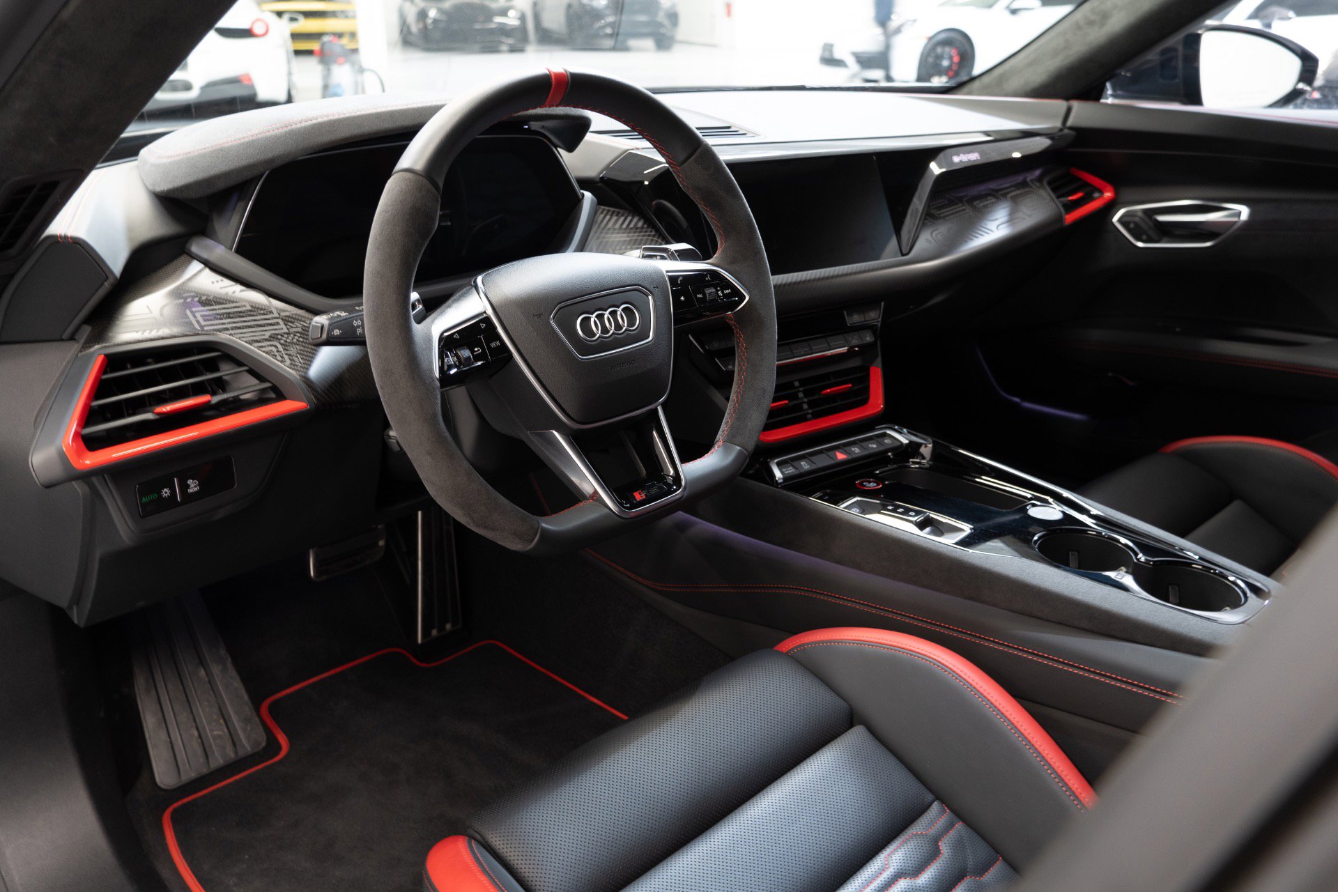 Used 2023 Audi RS e-tron GT image 20