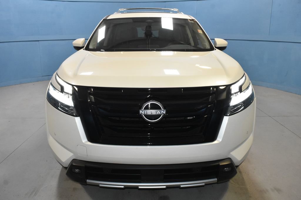 Certified 2023 Nissan Pathfinder SL w/ SL Premium Package AWD/4WD image 23