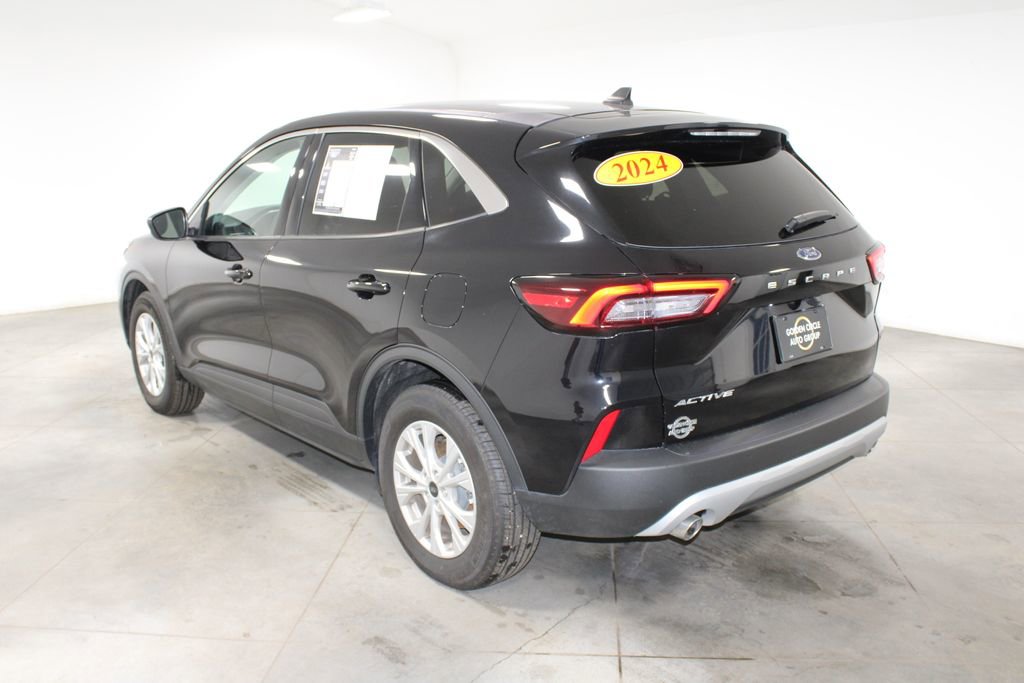 Used 2024 Ford Escape Active image 7