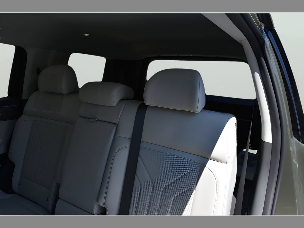New 2026 Hyundai Santa Fe SEL FWD image 29