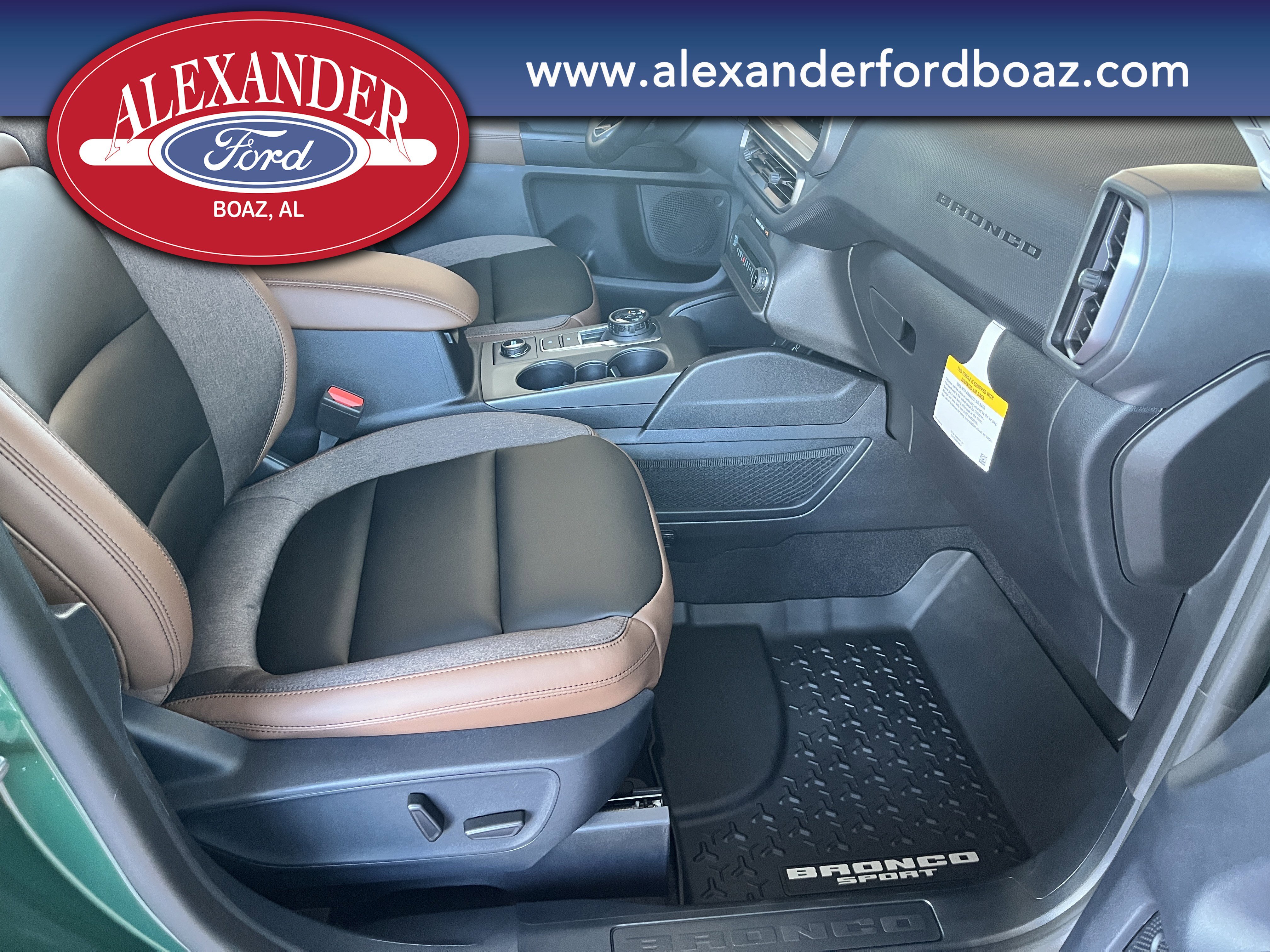 New 2025 Ford Bronco Sport Outer Banks image 14