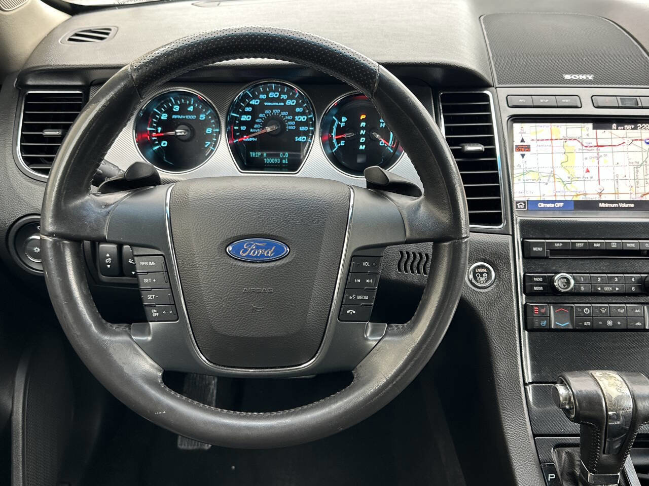 Used 2010 Ford Taurus SHO image 16
