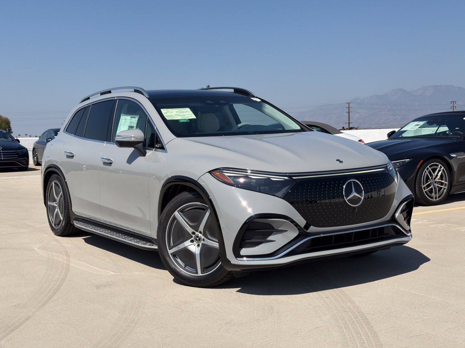 New 2027 Mercedes-Benz EQS 400 4MATIC SUV image 2