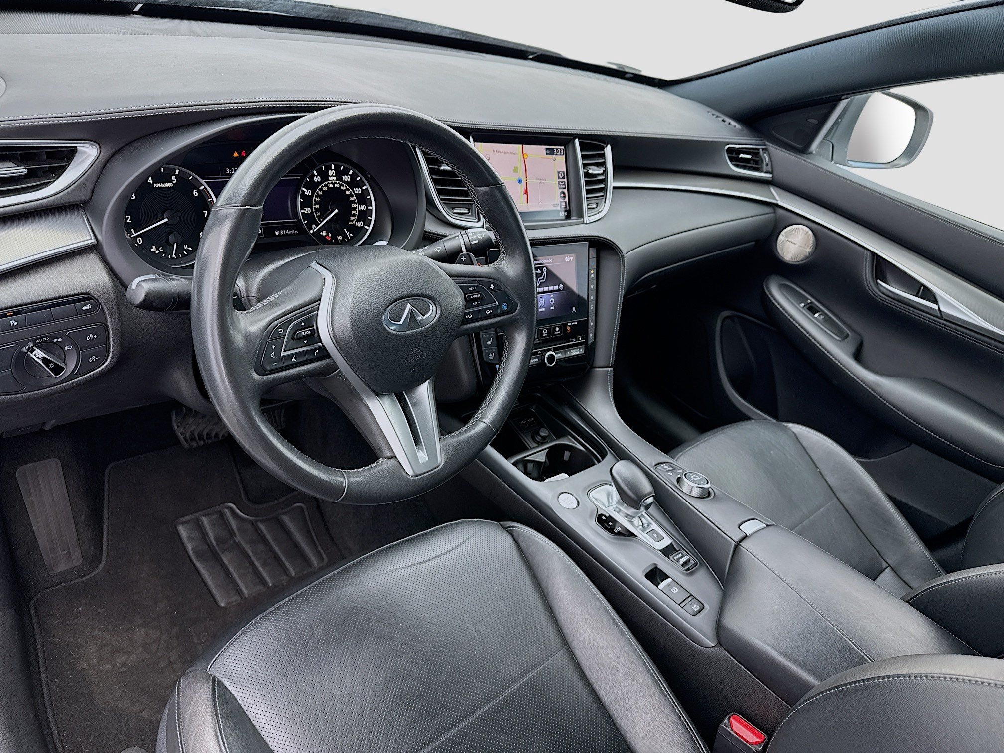 Used 2023 INFINITI QX55 Essential AWD/4WD image 7