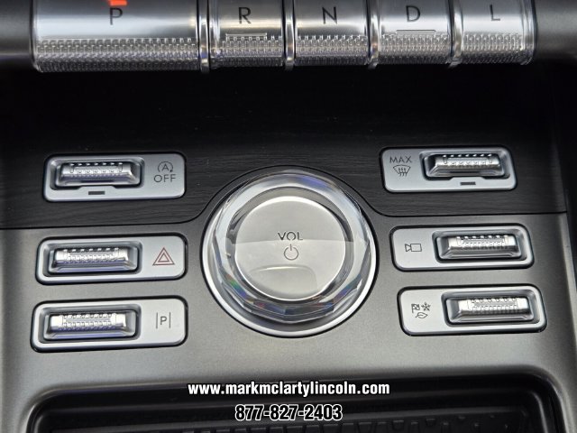 New 2026 Lincoln Nautilus Reserve AWD/4WD image 18