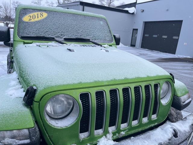 Used 2018 Jeep Wrangler Unlimited Sahara w/ Dual Top Group image 8