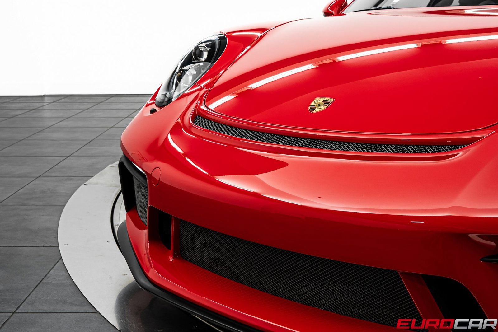 Used 2018 Porsche 911 GT3 RWD image 11