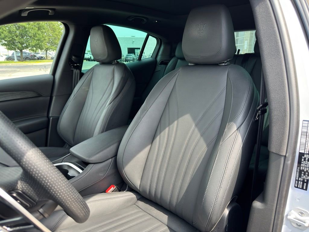 Used 2024 Maserati Grecale GT image 5