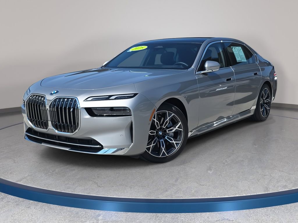 Used 2025 BMW i7 eDrive50 w/ Premium Package