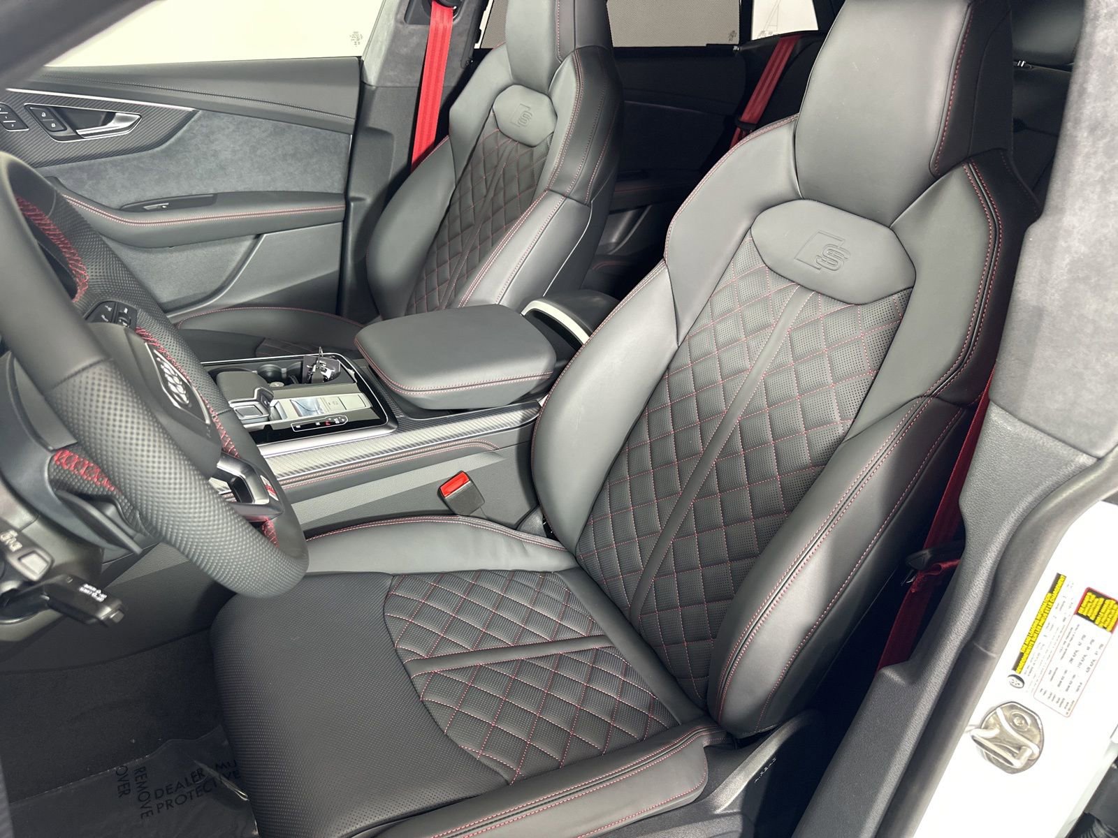 New 2026 Audi SQ8 Prestige image 11