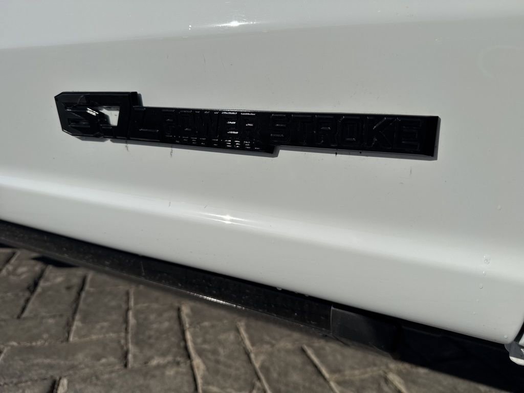 Used 2026 Ford F450 Lariat w/ FX4 Off-Road Package image 7