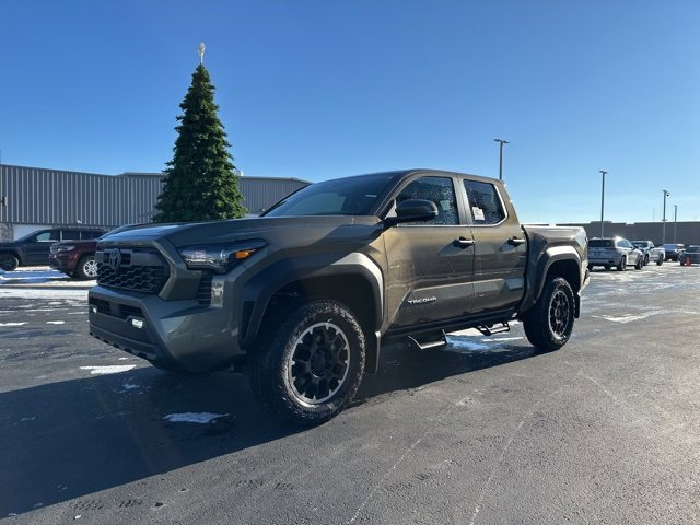 New 2026 Toyota Tacoma TRD Off-Road image 3