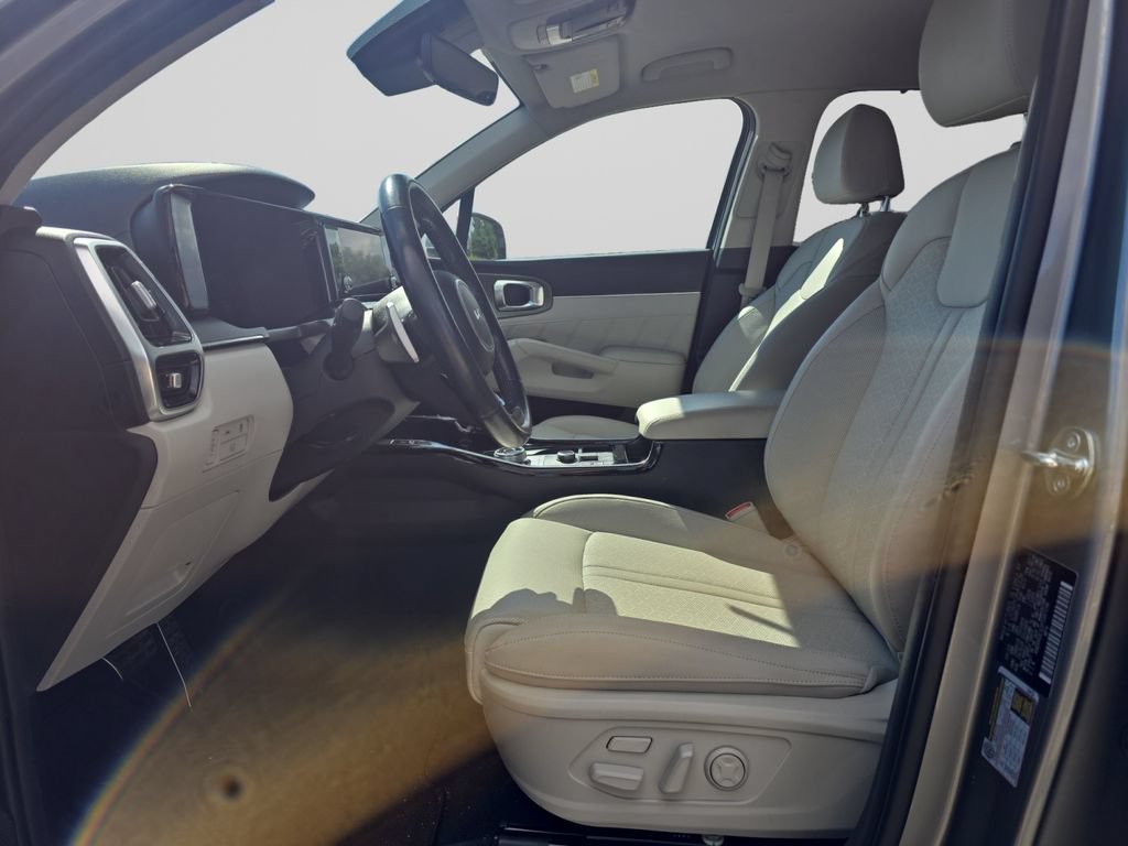 Used 2023 Kia Sorento SX Prestige AWD/4WD image 3