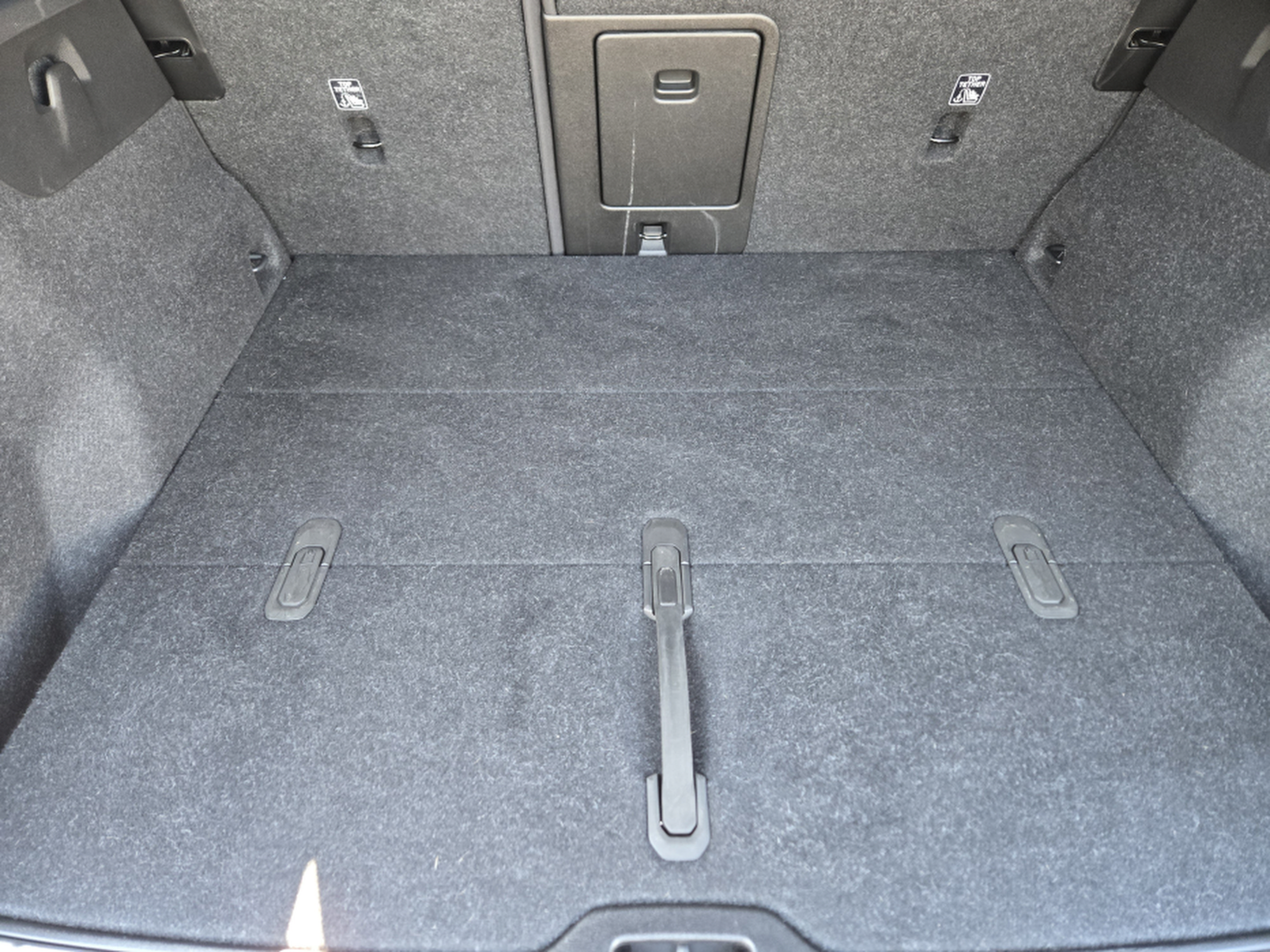 Certified 2023 Volvo C40 P8 Recharge Ultimate AWD/4WD image 28