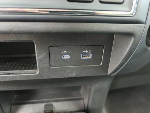 Certified 2023 Nissan Titan SV RWD image 39
