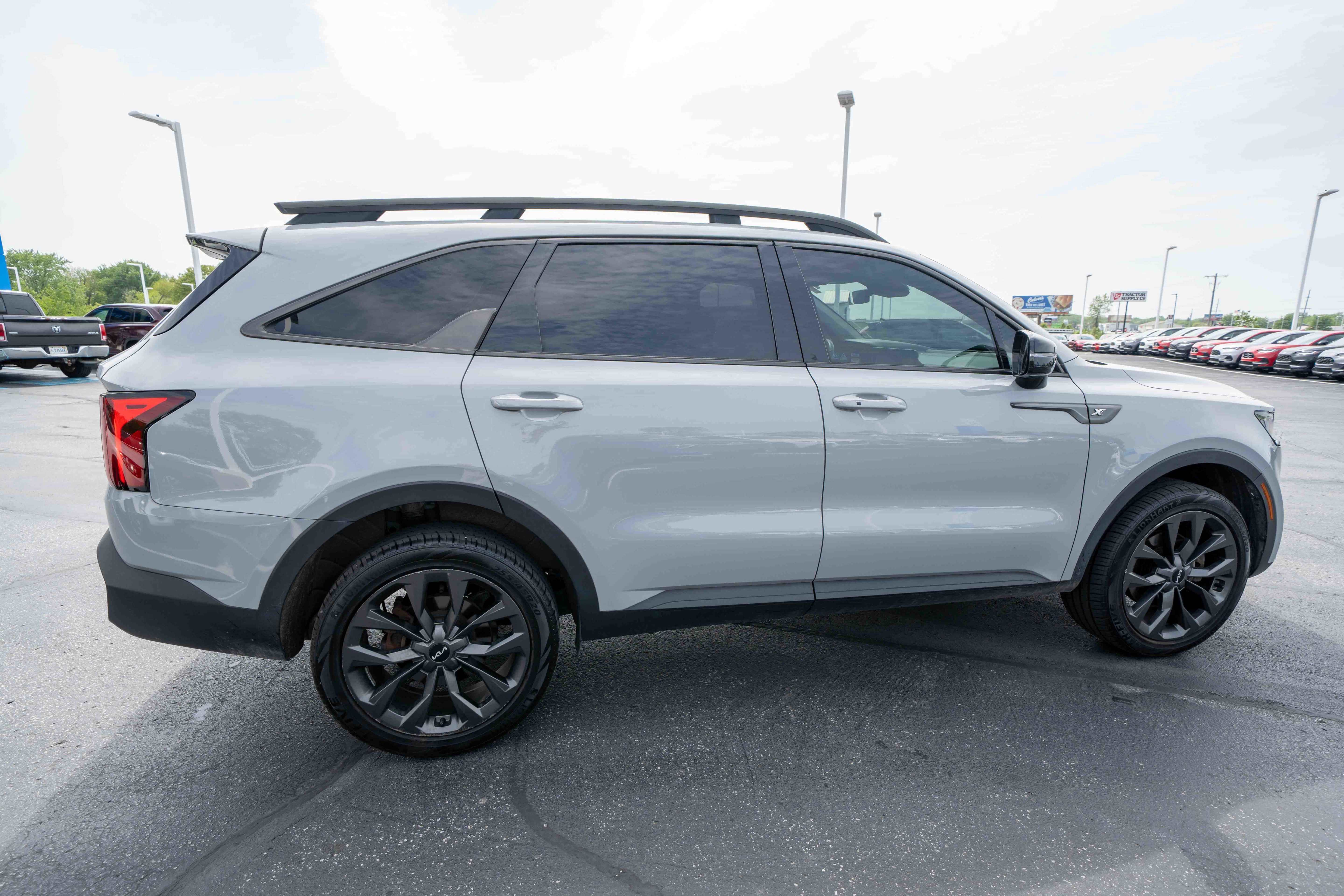 Used 2023 Kia Sorento X-Line EX AWD/4WD image 6