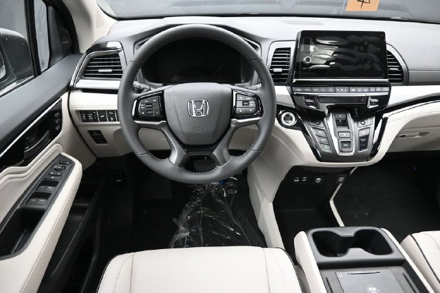 New 2027 Honda Odyssey Touring image 12