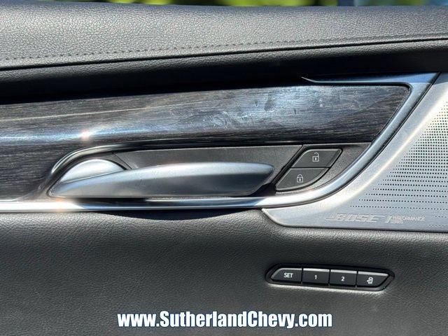 Used 2023 Cadillac XT5 Premium Luxury AWD/4WD image 16