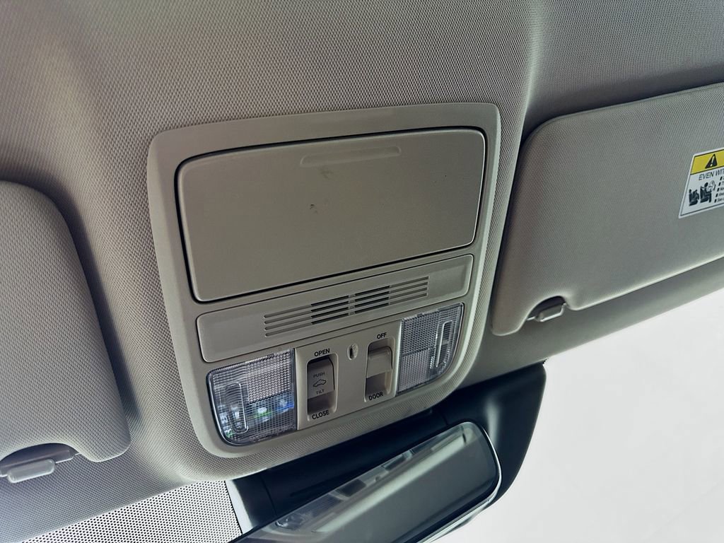 Used 2022 Honda Accord EX-L image 33