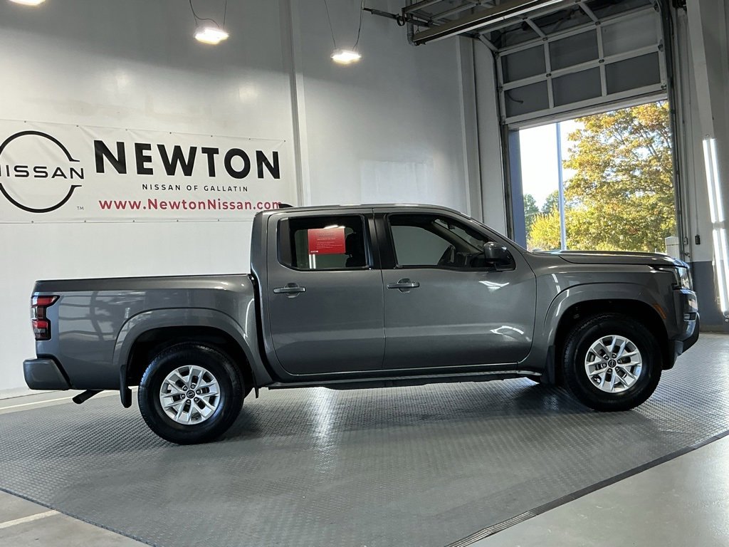 Used 2024 Nissan Frontier SV w/ Technology Package image 34