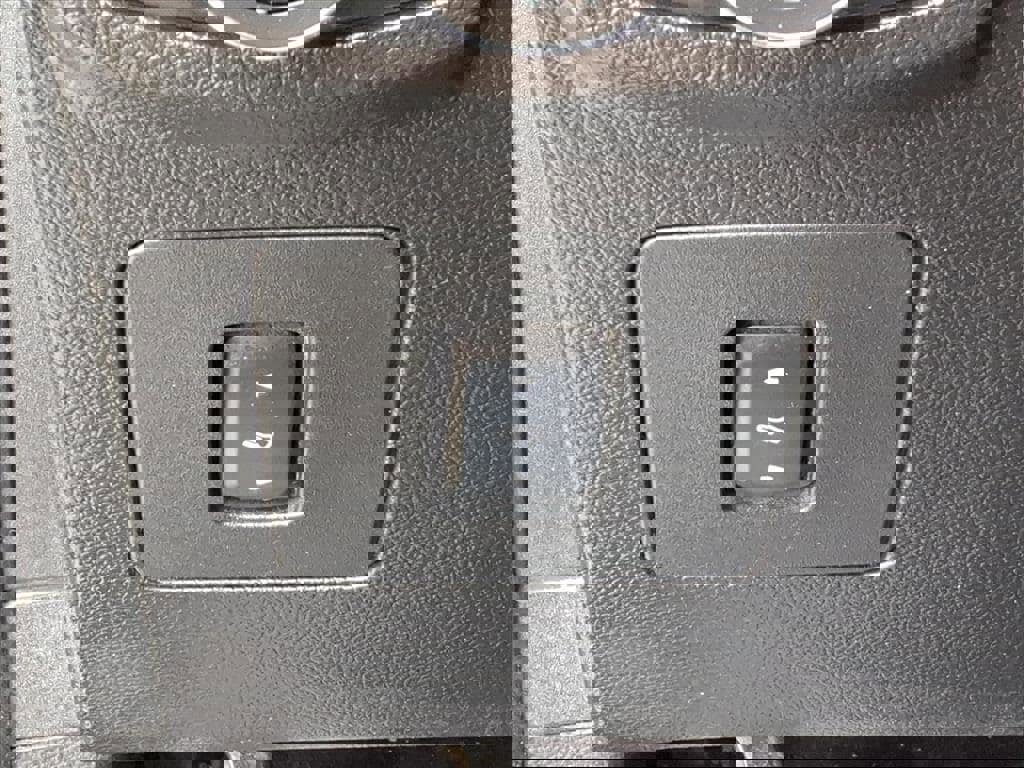 Used 2017 Ford F150 Lariat w/ Equipment Group 501A Mid image 18