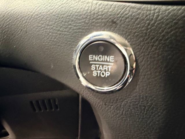 Used 2020 Ford Edge SEL w/ Convenience Package AWD/4WD image 22