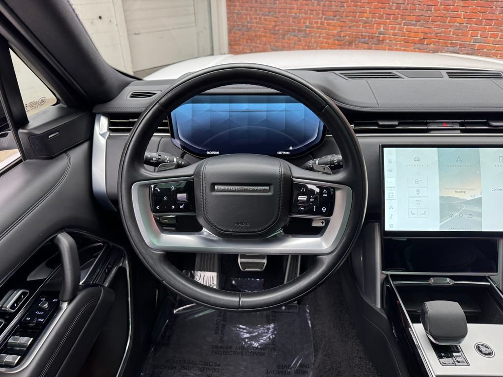 Used 2024 Land Rover Range Rover SE AWD/4WD image 12