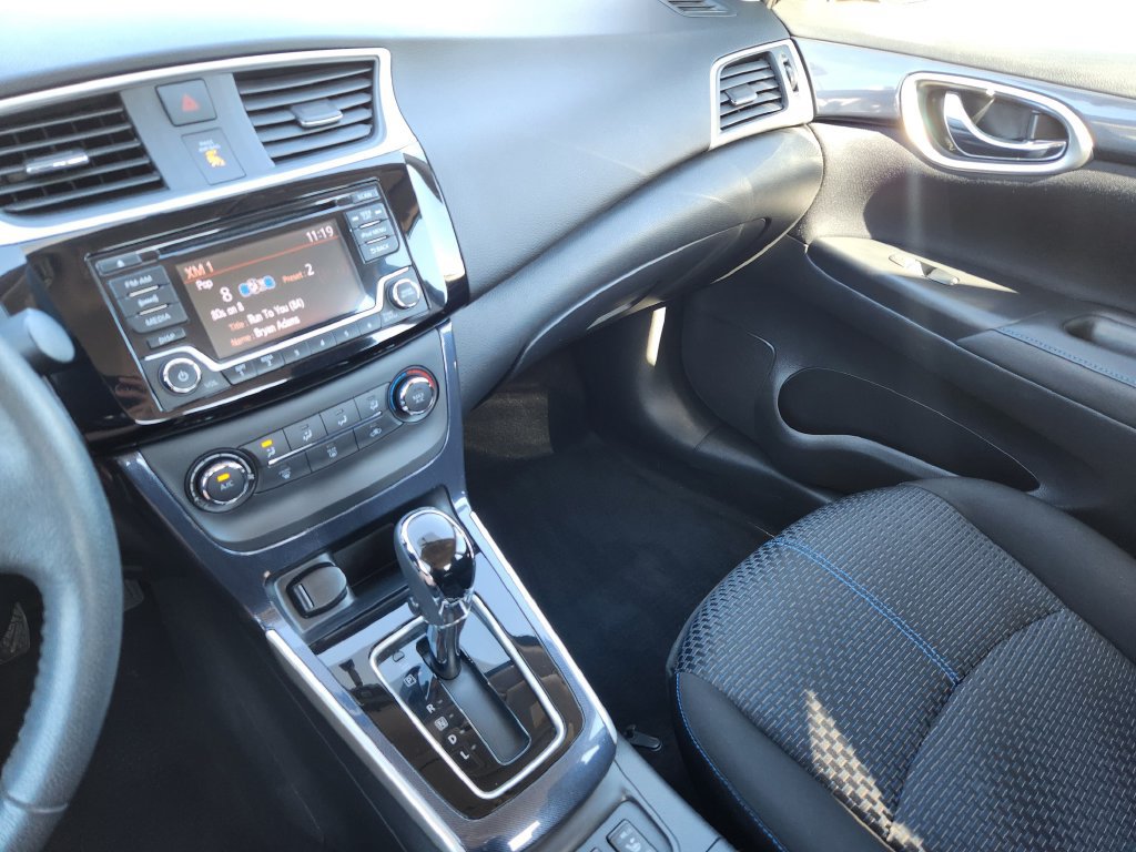 Certified 2017 Nissan Sentra SR FWD image 15