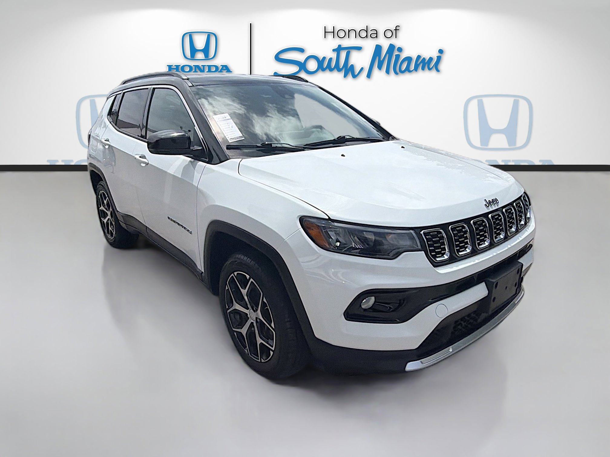 Used 2024 Jeep Compass Limited AWD/4WD image 1