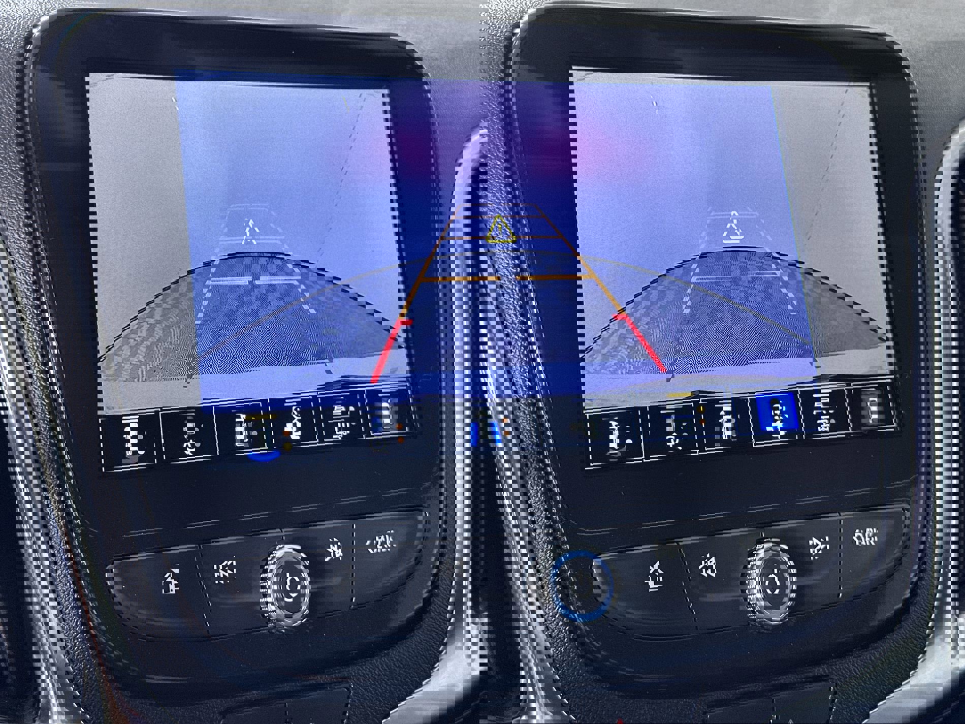 Used 2024 Chevrolet Equinox Premier image 51