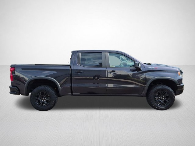 Used 2023 Chevrolet Silverado 1500 ZR2 w/ Technology Package AWD/4WD image 11