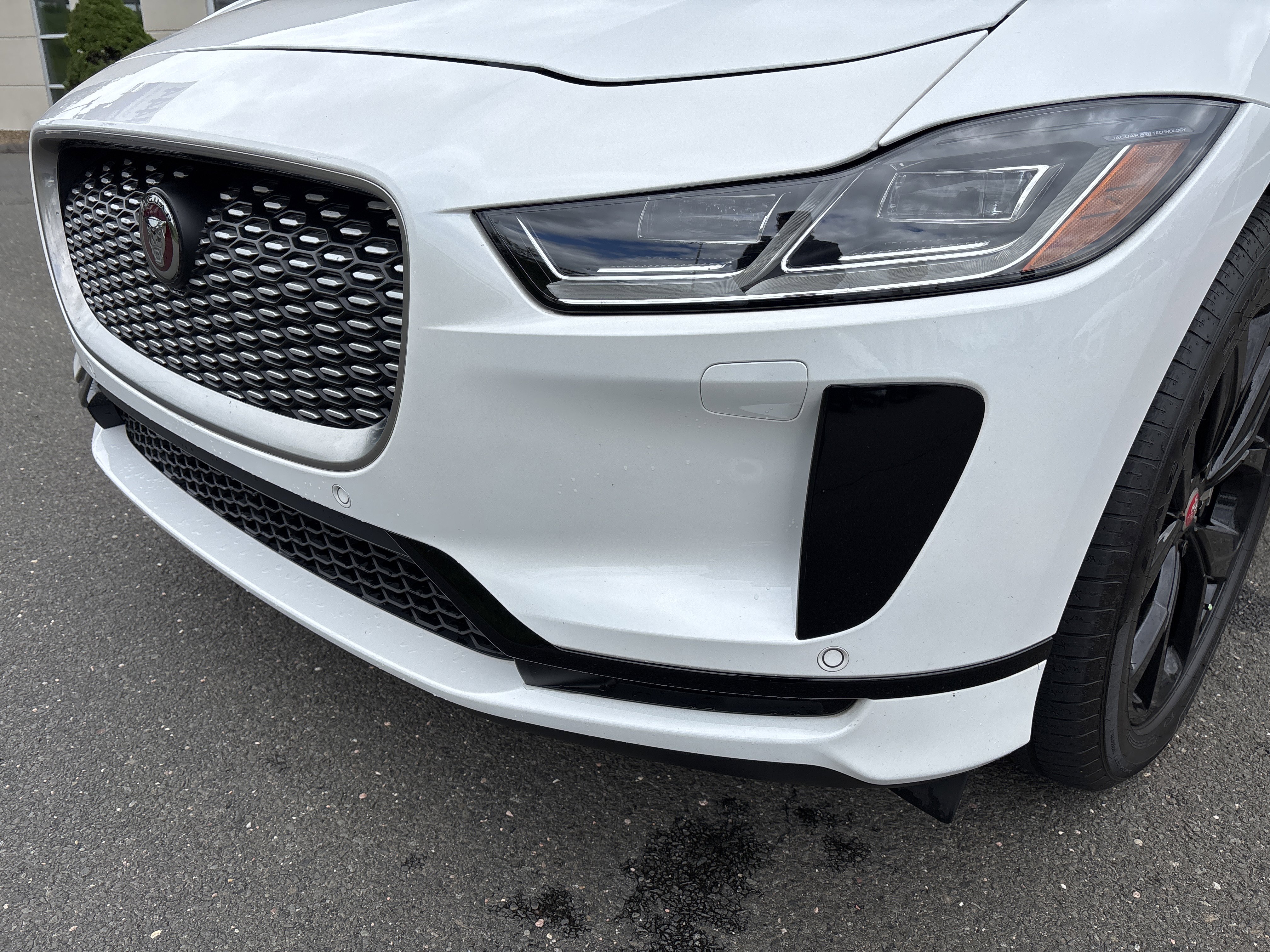 Used 2023 Jaguar I-PACE HSE AWD/4WD image 11