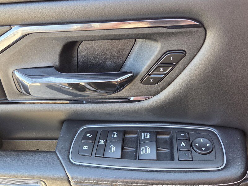 Used 2024 RAM 1500 Limited w/ Body Color Bumper Group image 17