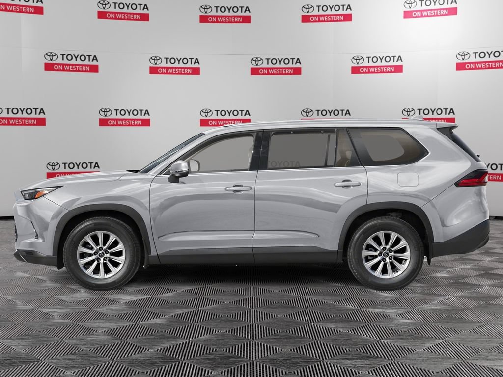 New 2026 Toyota Grand Highlander XLE FWD image 3