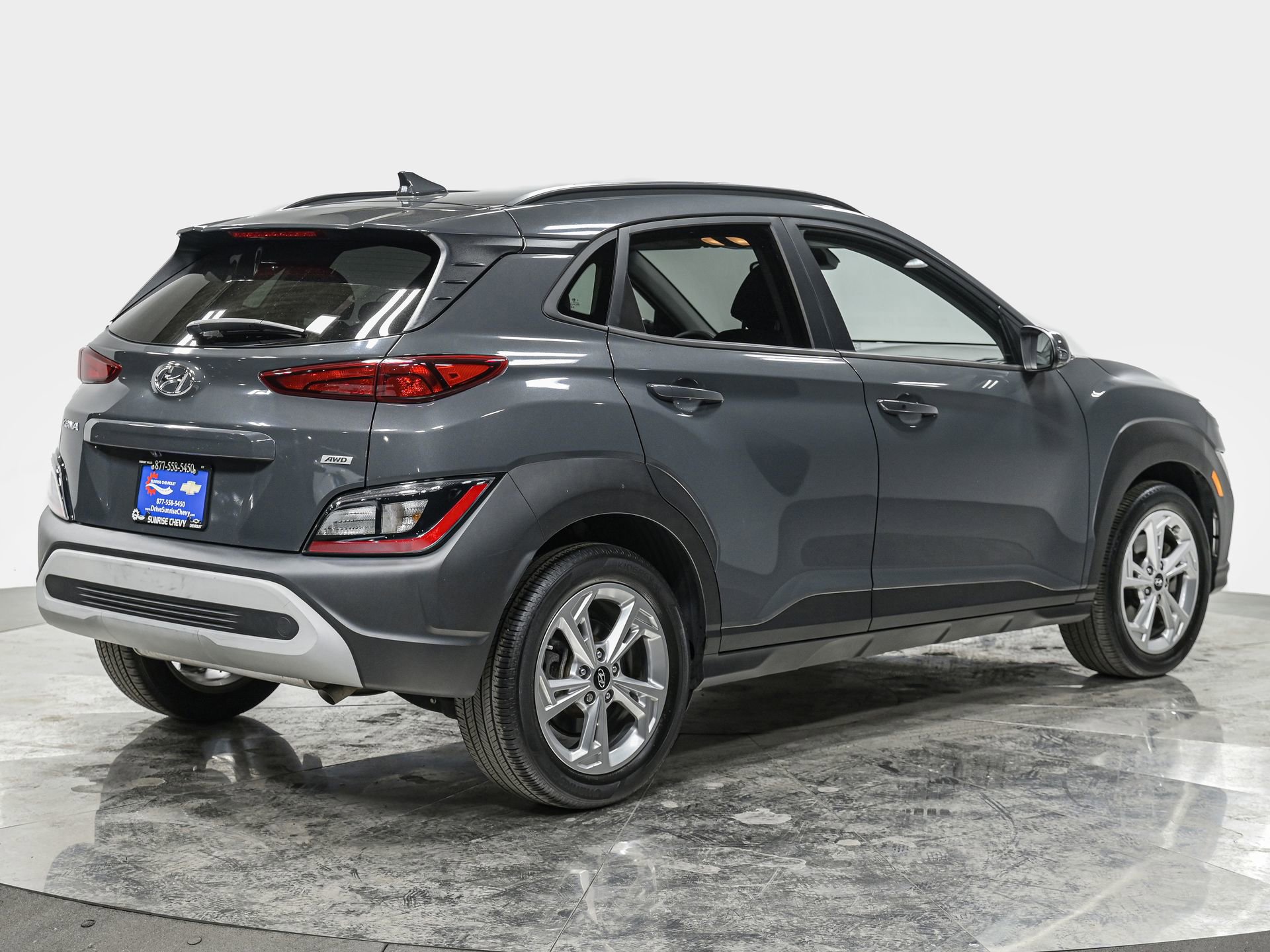 Used 2023 Hyundai Kona SEL w/ Cargo Package AWD/4WD image 7