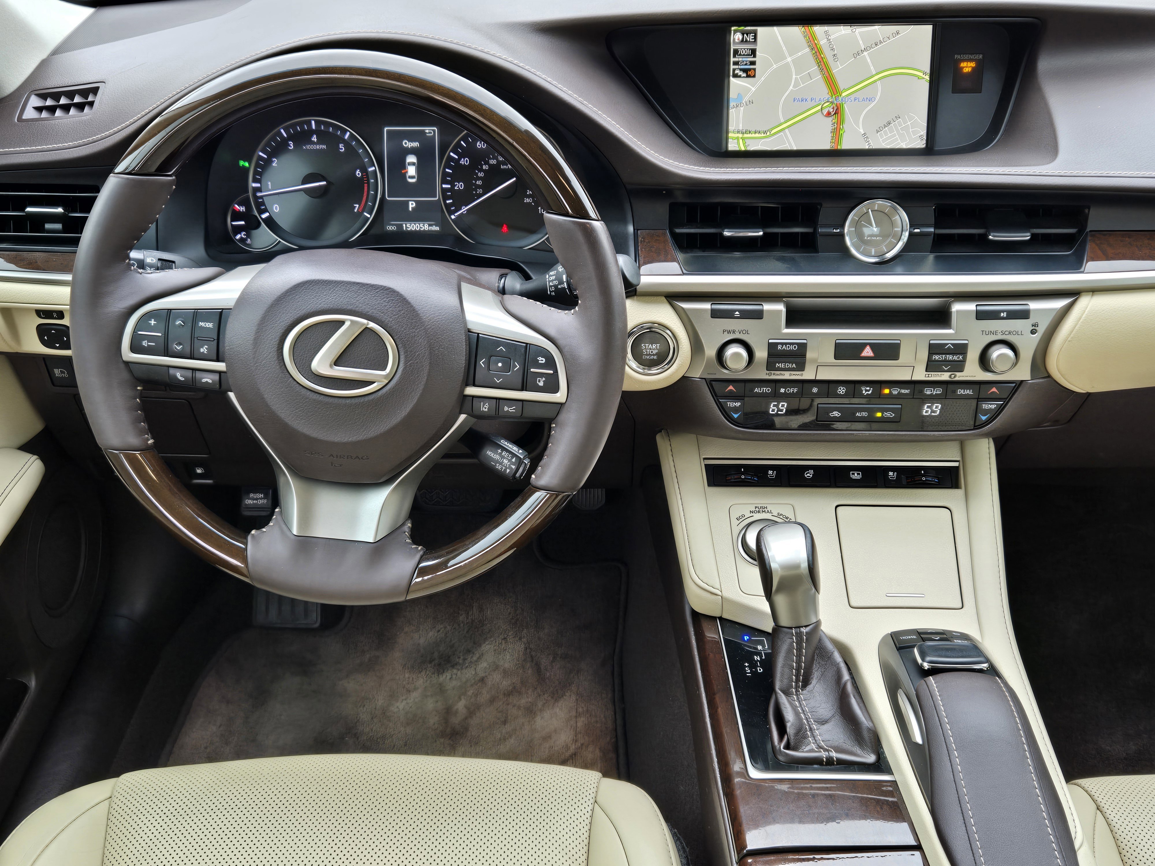 Used 2017 Lexus ES 350 w/ Luxury Package FWD image 25
