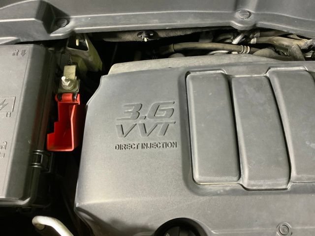 Used 2011 GMC Acadia Denali FWD image 38