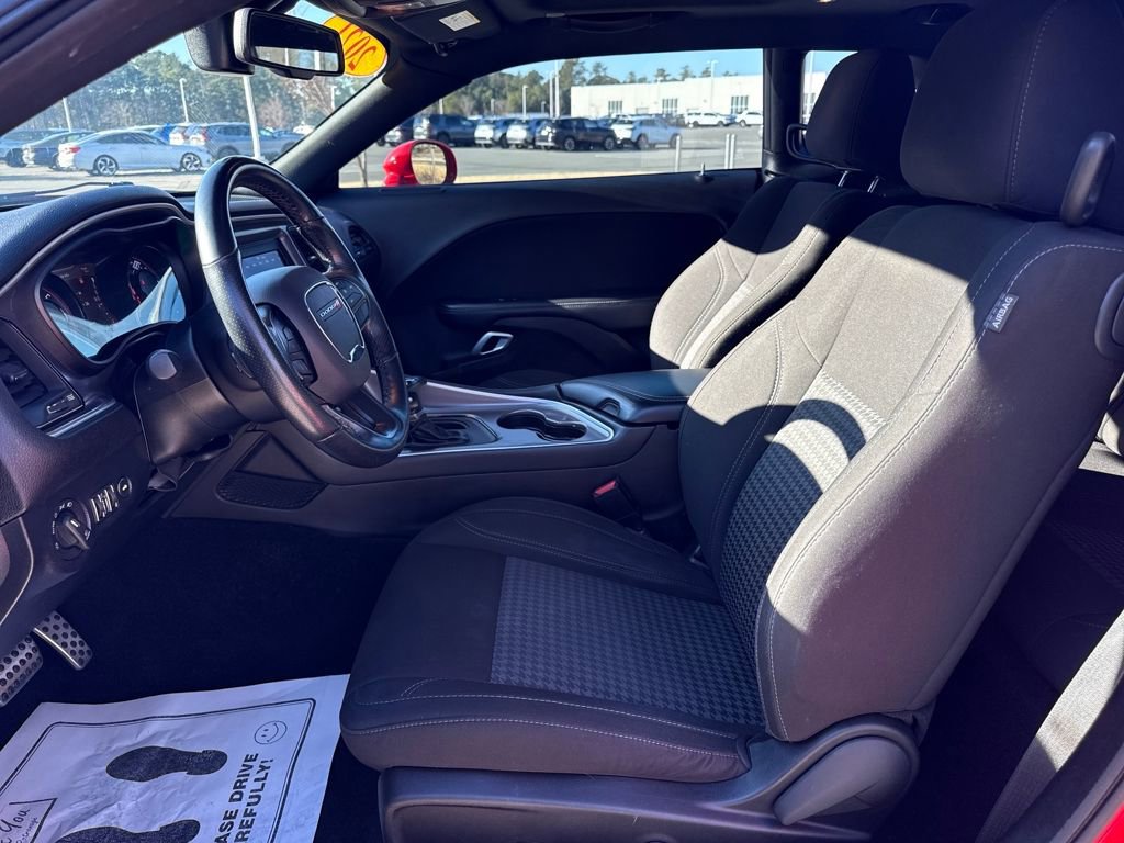 Used 2021 Dodge Challenger SXT w/ Blacktop Package image 13