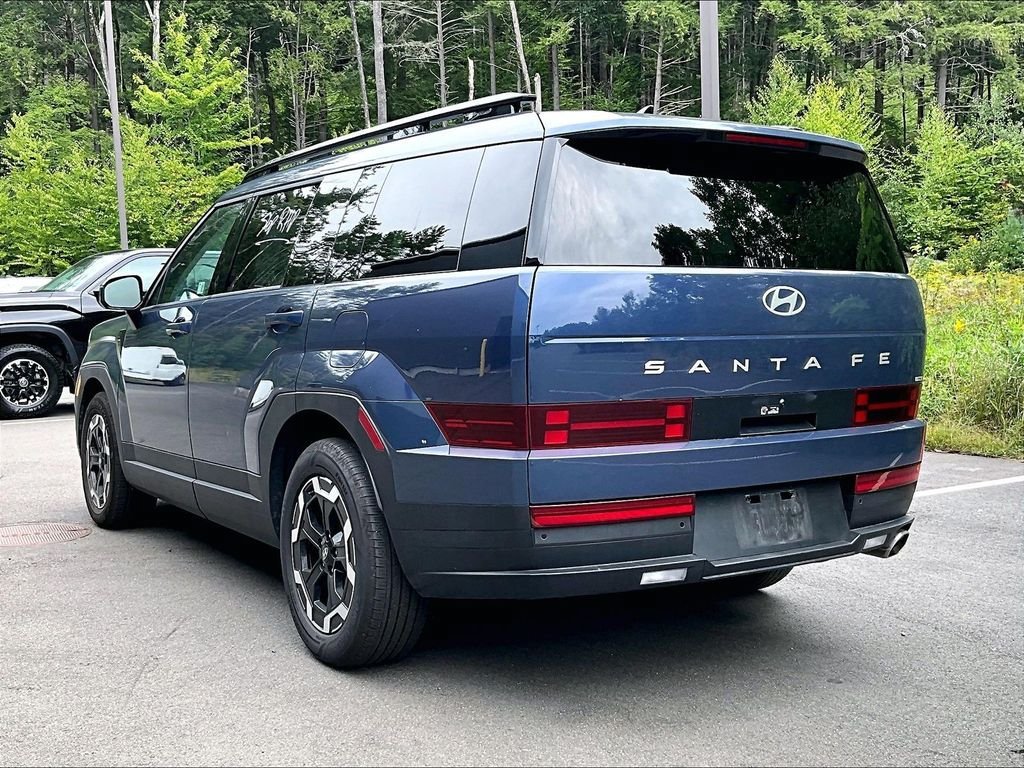 Used 2025 Hyundai Santa Fe SEL AWD/4WD image 6