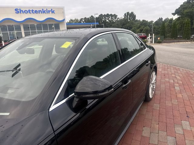 Used 2017 Audi A4 2.0T Prestige AWD/4WD image 5