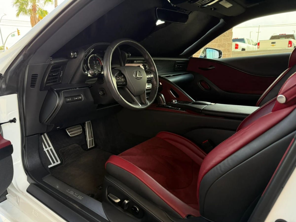 Used 2018 Lexus LC 500 Coupe w/ Sport Package RWD image 37