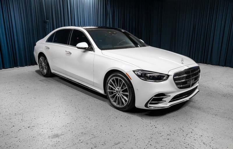 New 2026 Mercedes-Benz S 580 4MATIC Sedan image 3